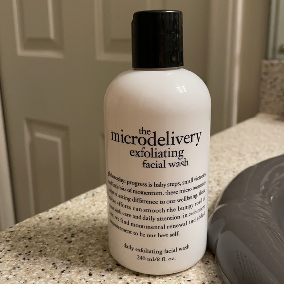 Philosophy Other - Philosophy Microdelivery Exfoliating Facial Wash